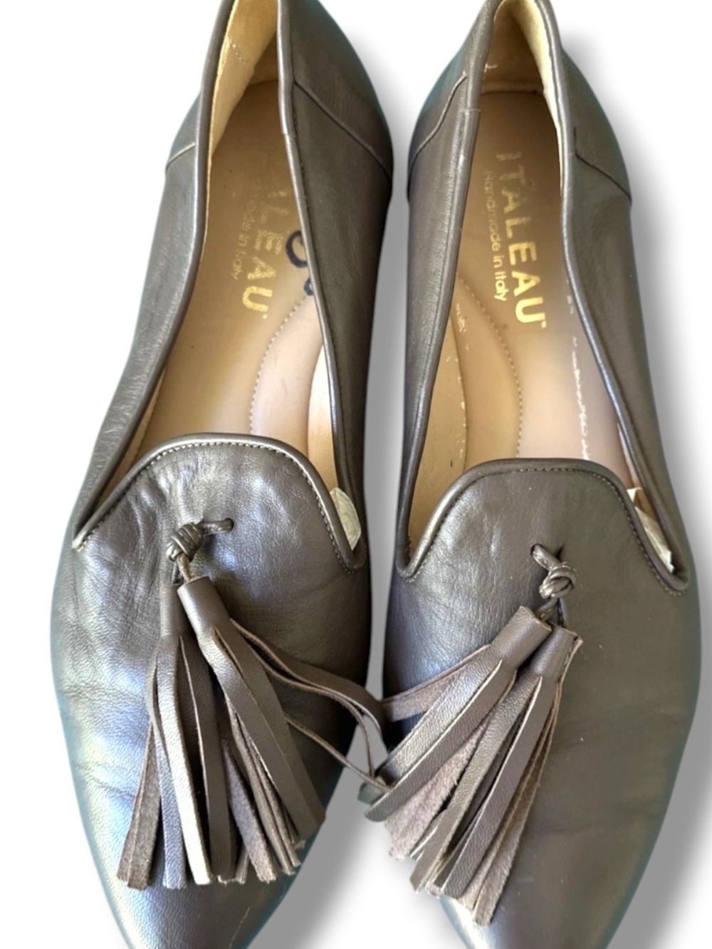 Italeau Brown Leather Flats 39.5 Loafers Slip On Italy Tassels Pointed Toe